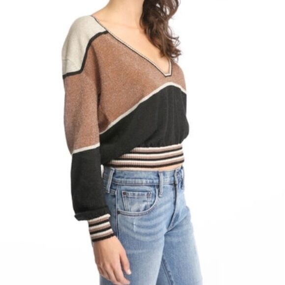 Free People Rose Gold Dust Plunging V sweater - Picture 9 of 9